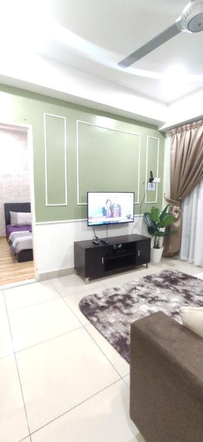 Dperdana -Dinies Pool,Wifi, Centre Of Kota Bharu, 4-5 Pax Διαμέρισμα Εξωτερικό φωτογραφία