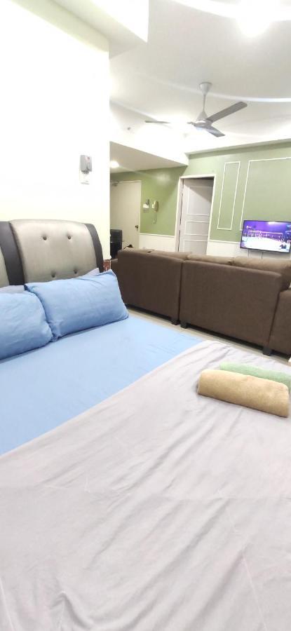 Dperdana -Dinies Pool,Wifi, Centre Of Kota Bharu, 4-5 Pax Διαμέρισμα Εξωτερικό φωτογραφία