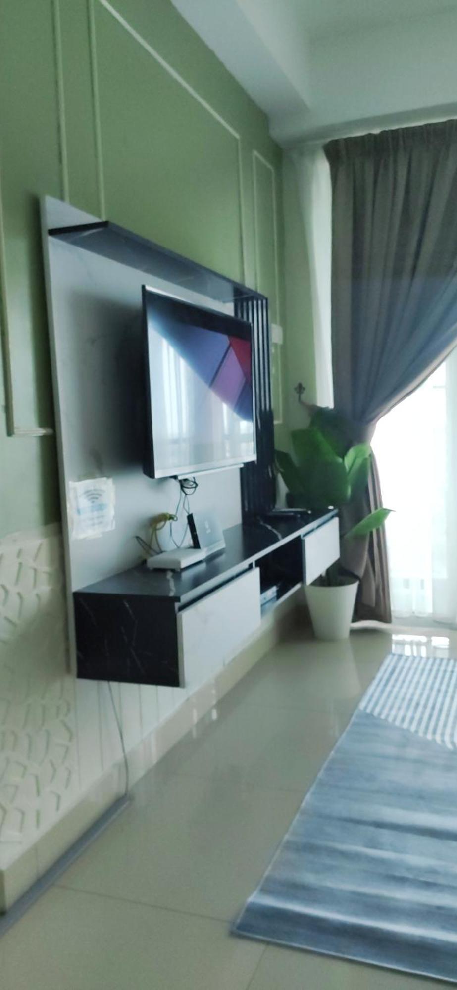 Dperdana -Dinies Pool,Wifi, Centre Of Kota Bharu, 4-5 Pax Διαμέρισμα Εξωτερικό φωτογραφία