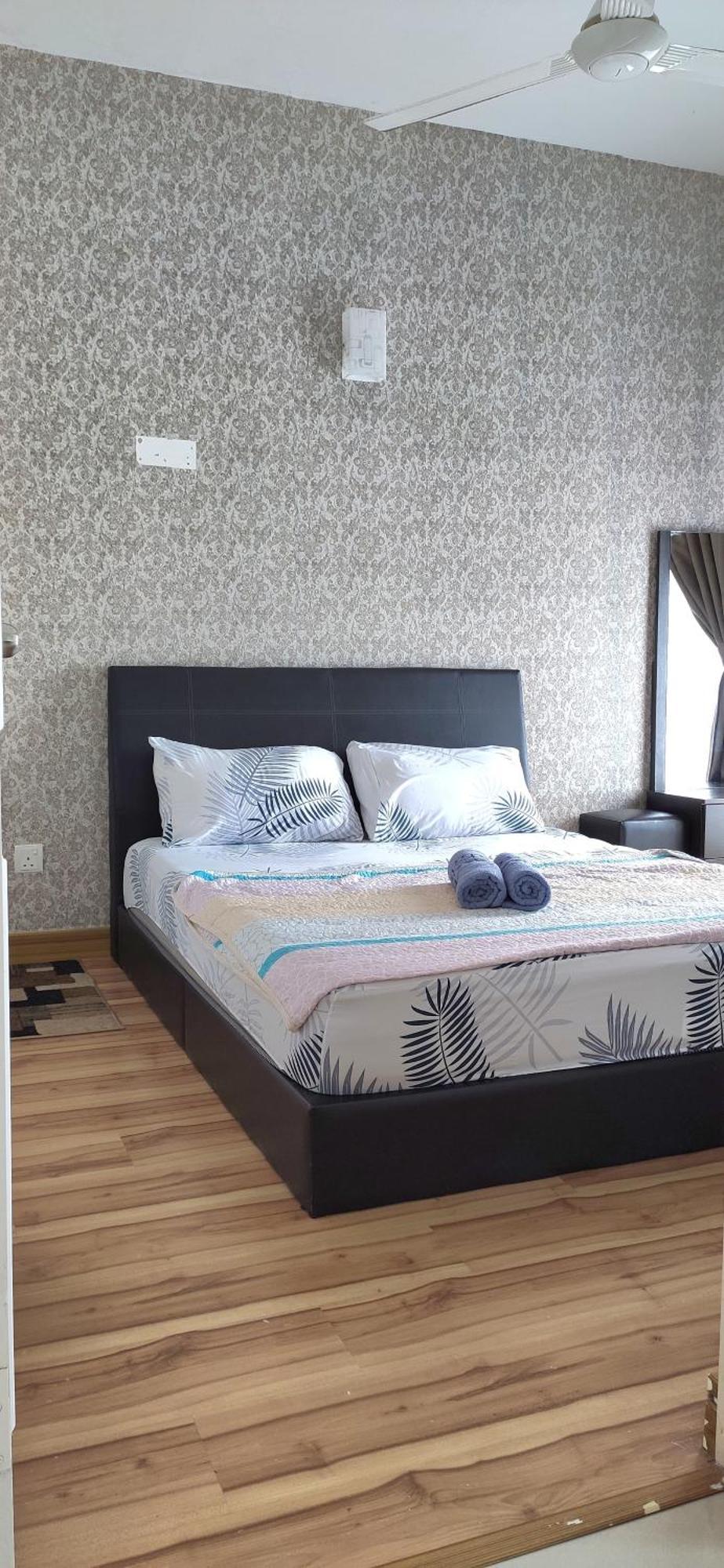 Dperdana -Dinies Pool,Wifi, Centre Of Kota Bharu, 4-5 Pax Διαμέρισμα Εξωτερικό φωτογραφία
